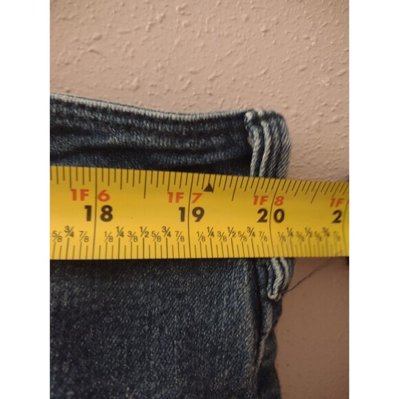 Hybrid & Company Women’s Stretchy Slim Fit Denim Capri Jeans Size 18 Med. Blue - Picture 6 of 9